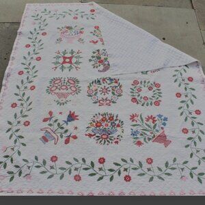 Vintage Handmade Cross Stitched Quilt Embroidered Baltimore Album Quilt 72 X 62